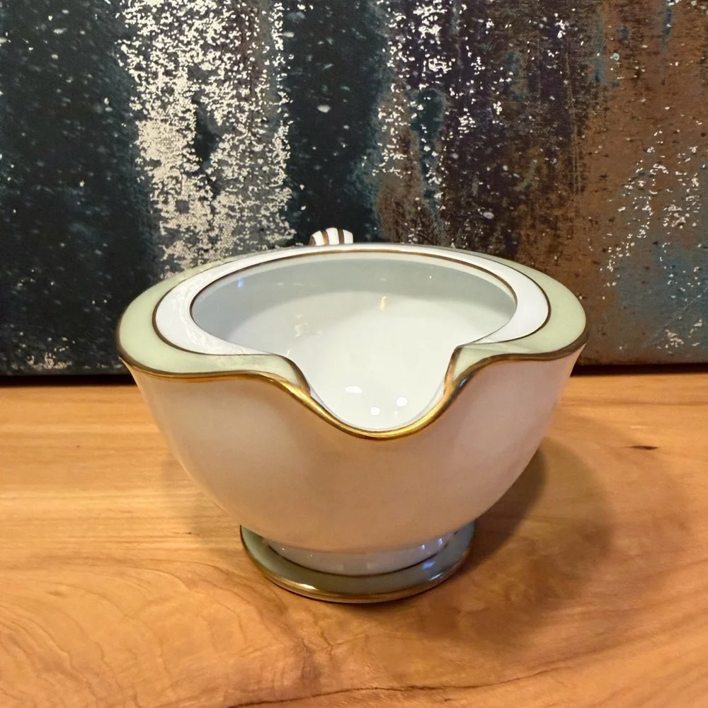 Noritake‎ Greenbay Creamer and Lidded Sugar Bowl Set